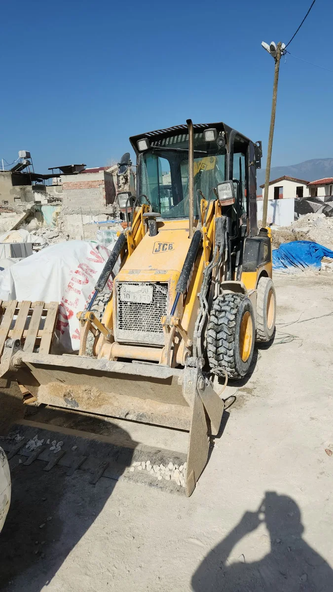Çekici Tır Ön Jant ve Lastik Değişim Operasyonu
